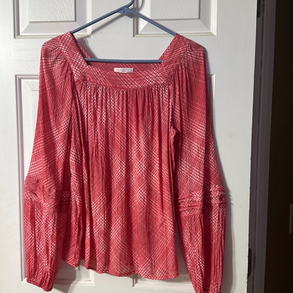 Like new Lauren Conrad peasant blouse.
